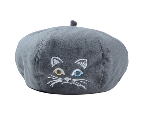 Gray cat beret