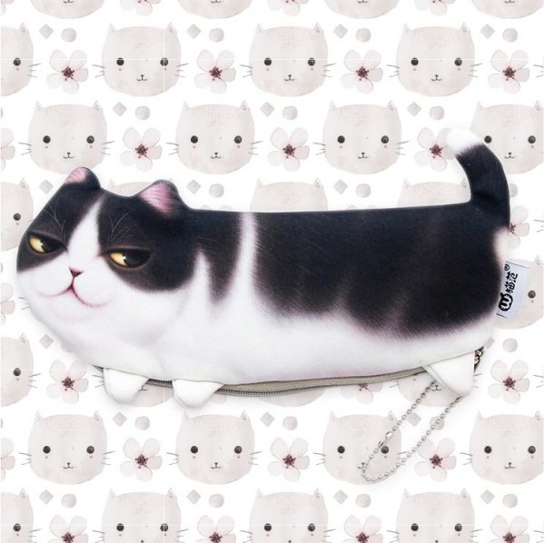 Black and White Cute Cat Zipper Pouch