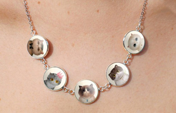 New! Cabochon Cat Necklace Giveaway