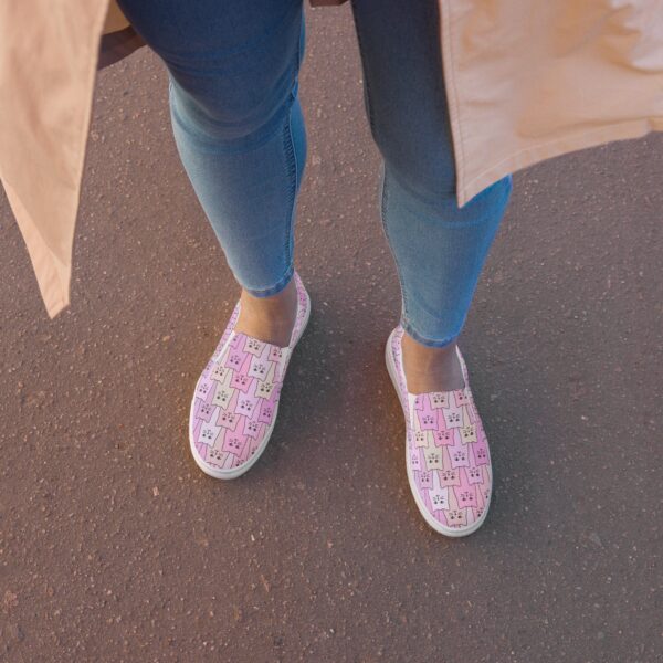 Happy Cat Slip-On Canvas Shoes Purple on Model